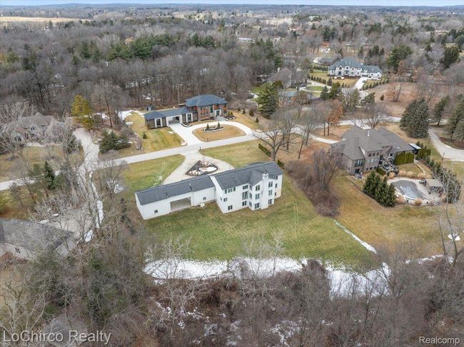 924 Knob Creek Dr, House other with 4 bedrooms, 4 bathrooms and null parking in Oakland Twp MI | Image 45