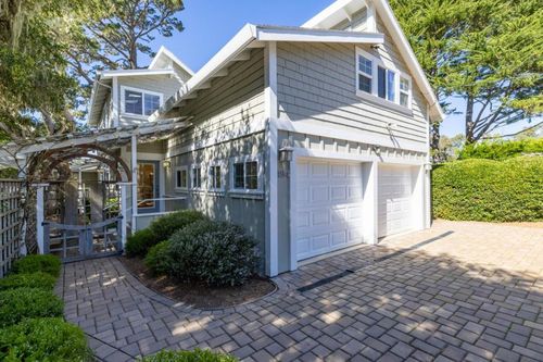 494 Grove Acre Ave, Pacific Grove, CA, 93950-3809 | Card Image