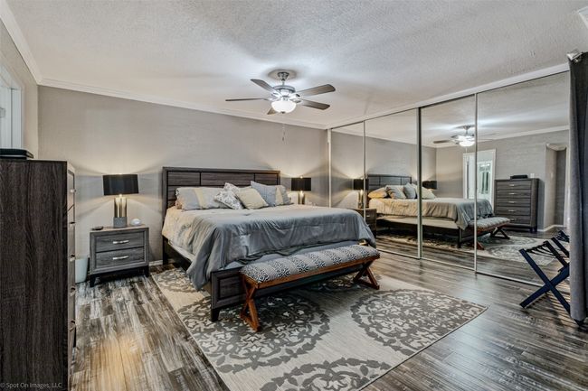Huge primary ensuite with fireplace and sitting area | Image 15