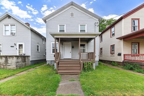 1218 N Memorial Drive, RACINE, WI, 53404 | Card Image