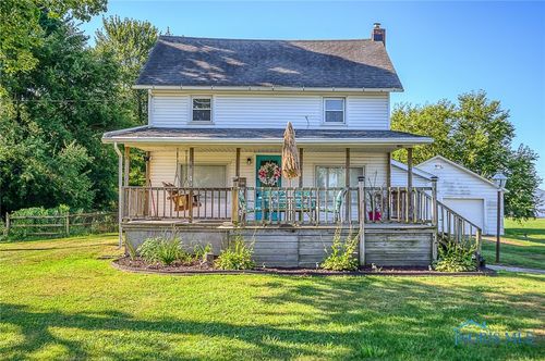 697 3rd St, Liberty Center, OH, 43532-9776 | Card Image