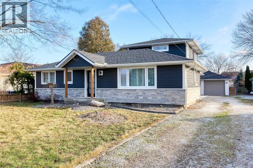 1762 Shawnee Rd, Tecumseh, ON, N8N1S5 | Card Image