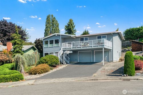 721 Elm Pl W, Edmonds, WA, 98020-6619 | Card Image