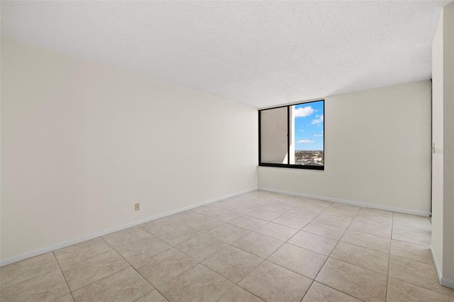 Primary bedroom | Image 19