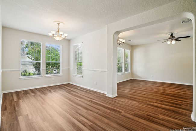 530 Mesa Loop, House other with 5 bedrooms, 3 bathrooms and null parking in San Antonio TX | Image 14