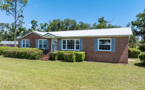 197 Ne Betty St, Madison, FL, 32340-7144 | Card Image