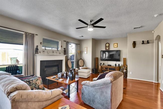 16730 Spring Barker Dr, House other with 4 bedrooms, 3 bathrooms and 2 parking in Cypress TX | Image 14