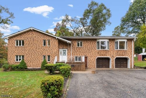 12 Birch St, Randolph, NJ, 07869-2002 | Card Image