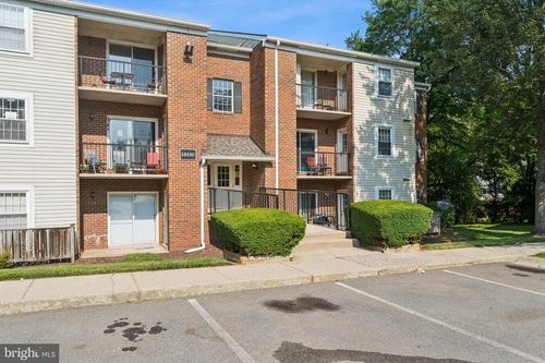 apt-303-18330 Streamside Dr, GAITHERSBURG, MD, 20879-5232 | Card Image