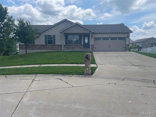 32 Rolling Rock Creek Ct, Wentzville, MO, 63385-5583 | Card Image