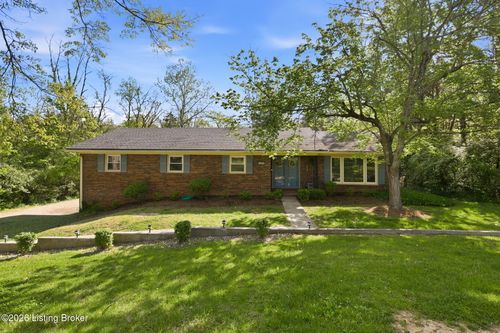 3303 Borowick Cir, La Grange, KY, 40031-8313 | Card Image