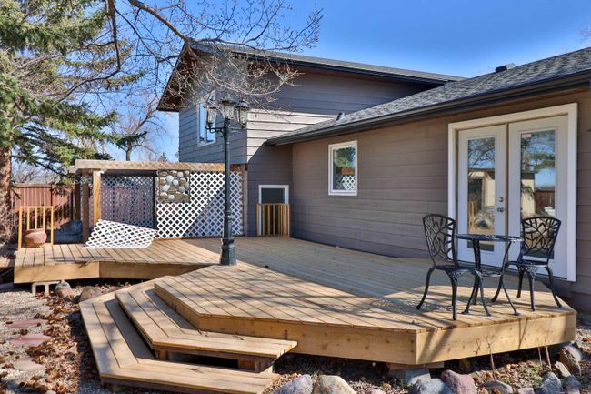 170 S 300 E, Home with 4 bedrooms, 2 bathrooms and 4 parking in Raymond AB | Image 36