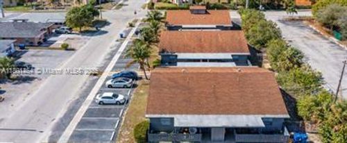 apt-d-182 W 28th St, Riviera Beach, FL, 33404-4466 | Card Image