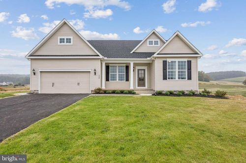76-138 Ledger Dr, HANOVER, PA, 17331 | Card Image