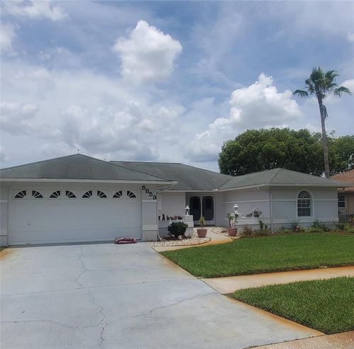 5853 Redhawk Dr, NEW PORT RICHEY, FL, 34655-1143 | Card Image