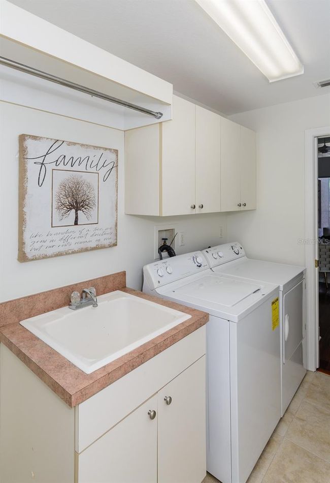 3964 Silk Oak Ln, House other with 3 bedrooms, 2 bathrooms and null parking in PALM HARBOR FL | Image 42