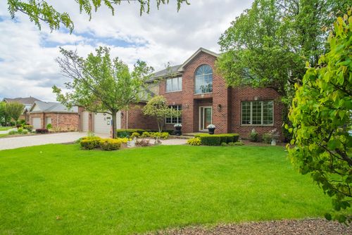 2910 Ryan Dr, New Lenox, IL, 60451-2607 | Card Image