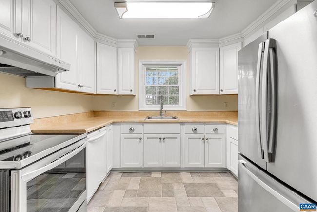 20275 Ben Gayle Rd, House other with 2 bedrooms, 2 bathrooms and null parking in BEAVERDAM VA | Image 4