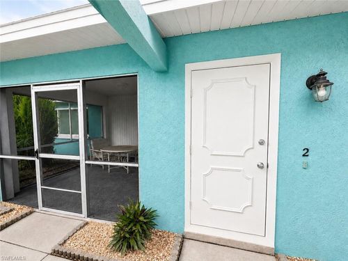 2-3032 Se Santa Barbara Pl, Cape Coral, FL, 33904 | Card Image