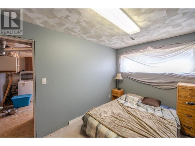 1486 Naish Dr, Home with 7 bedrooms, 4 bathrooms and 4 parking in Penticton BC | Image 16