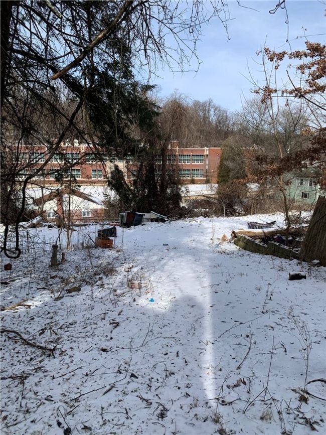 1823 Wright St, House other with 2 bedrooms, 1 bathrooms and 5 parking in Wilkinsburg PA | Image 24