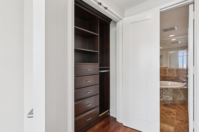 APT-1215 - 8100 River Rd, Condo with 2 bedrooms, 2 bathrooms and null parking in North Bergen NJ | Image 20