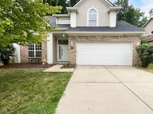 6821 Antelope Drive, Indianapolis, IN, 46278 | Card Image