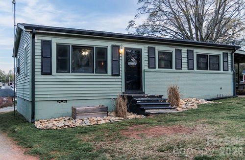 119 Collins Ave, Forest City, NC, 28043-3843 | Card Image