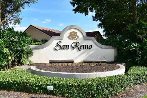 952 Sevilla Cir, Weston, FL, 33326-4524 | Card Image