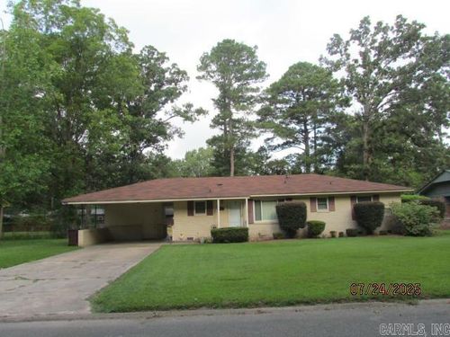 702 Pecan St, Crossett, AR, 71635-3528 | Card Image