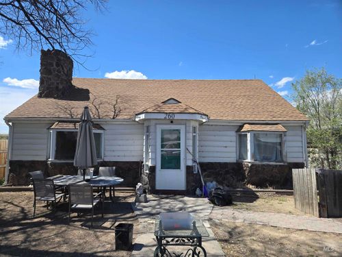 260 Buena Vista St, Twin Falls, ID, 83301-7807 | Card Image