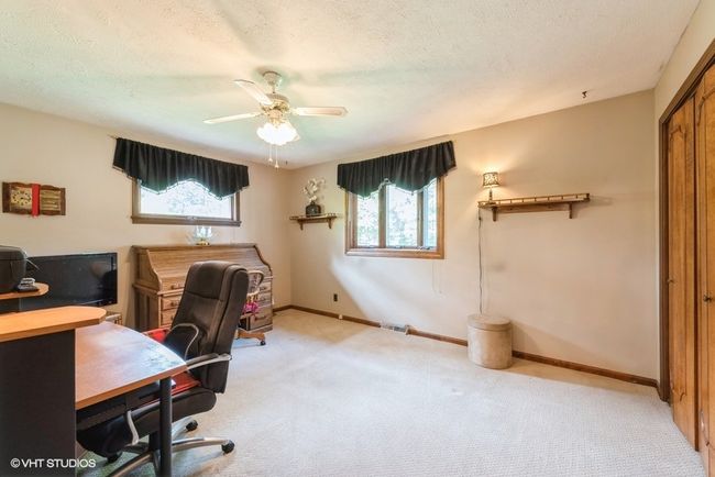 77 N 325 W, House other with 2 bedrooms, 3 bathrooms and 2 parking in Valparaiso IN | Image 23