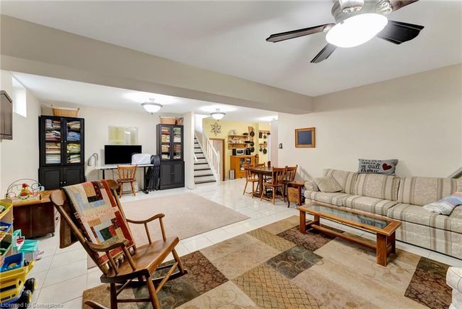 182 Solomon Cres, House other with 4 bedrooms, 3 bathrooms and 5 parking in Hamilton ON | Image 28
