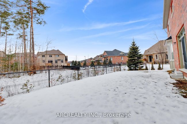 18 Moreau Way, House other with 4 bedrooms, 4 bathrooms and 4 parking in Springwater ON | Image 35