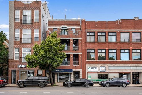 3-1010 Diversey Pkwy, Chicago, IL, 60614-5470 | Card Image
