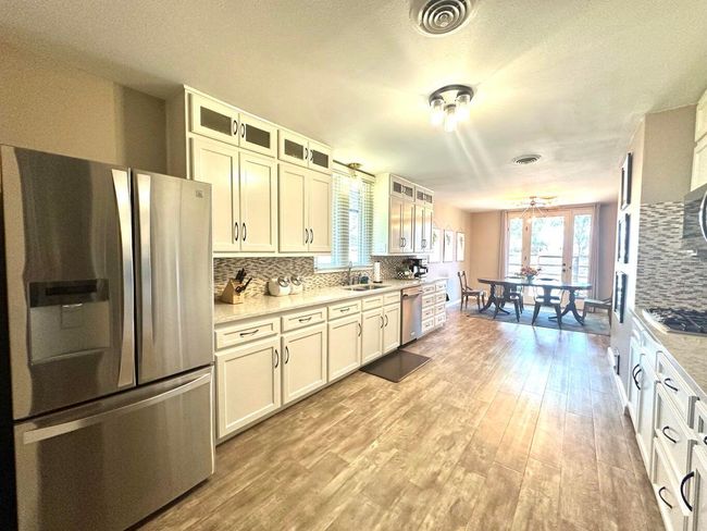 1408 Borger St, House other with 5 bedrooms, 4 bathrooms and null parking in Plainview TX | Image 17