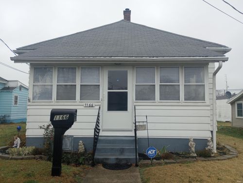 1166 Mckinley Ave, Vincennes, IN, 47591-4955 | Card Image