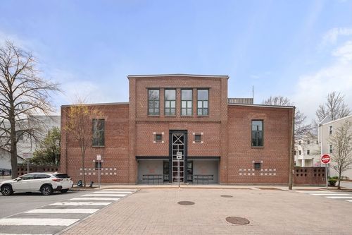 309-71 Fulkerson St, Cambridge, MA, 02141-2049 | Card Image