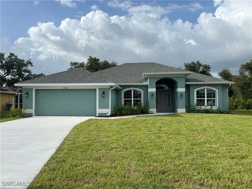 27462 Pasto Dr, PUNTA GORDA, FL, 33983-5884 | Card Image