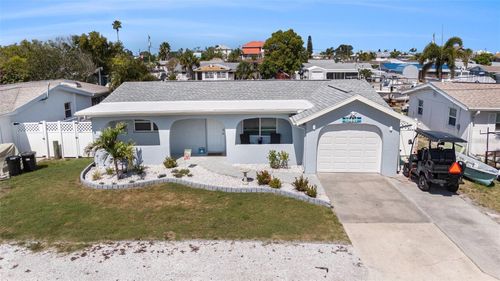 13401 Neptune Dr, HUDSON, FL, 34667-1619 | Card Image