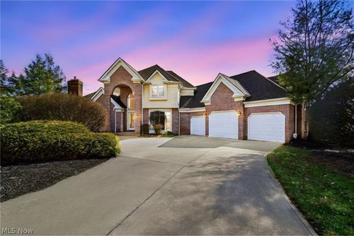 23855 W Rim Dr, Columbia Station, OH, 44028-8918 | Card Image