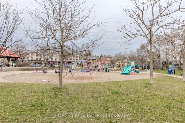 1101 - 9 Michael Power Pl, Condo with 2 bedrooms, 2 bathrooms and null parking in Etobicoke ON | Image 31