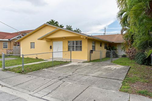 1955-1953-1955 Nw 3rd St, Miami, FL, 33125-5327 | Card Image