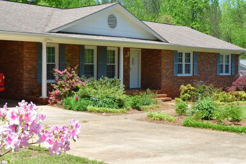 445 Harrell Dr, Spartanburg, SC, 29307-2521 | Card Image