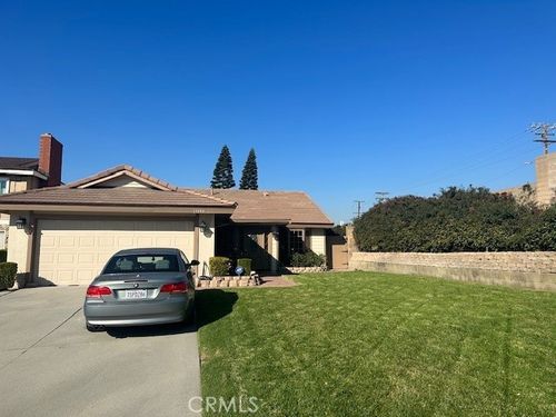 13355 Ridgecrest Ln, Cerritos, CA, 90703-7358 | Card Image