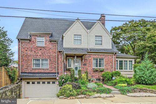 710 W 23rd St, WILMINGTON, DE, 19802-3933 | Card Image