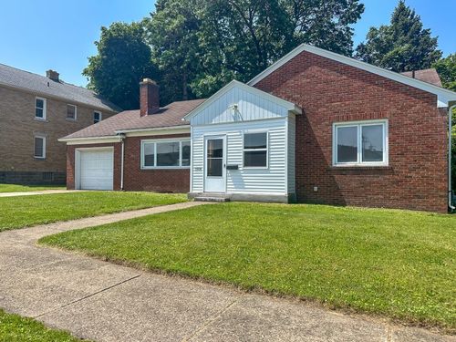 1914 Union Ave, Erie, PA, 16510-1712 | Card Image