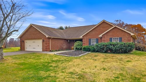 5545 J Riley West Rd, Greenback, TN, 37742-3337 | Card Image