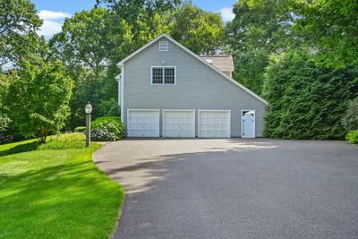 THREE CAR GARAGE - blacktop driveway | Image 3