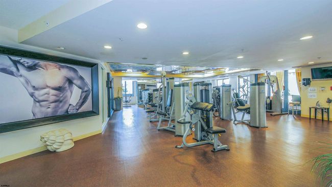526 Pacific Ave, Condo with 2 bedrooms, 2 bathrooms and null parking in Atlantic City NJ | Image 38